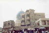 Moschee und Gesch�ftshaus; in Bagdad gibt es kaum h�here Bauten